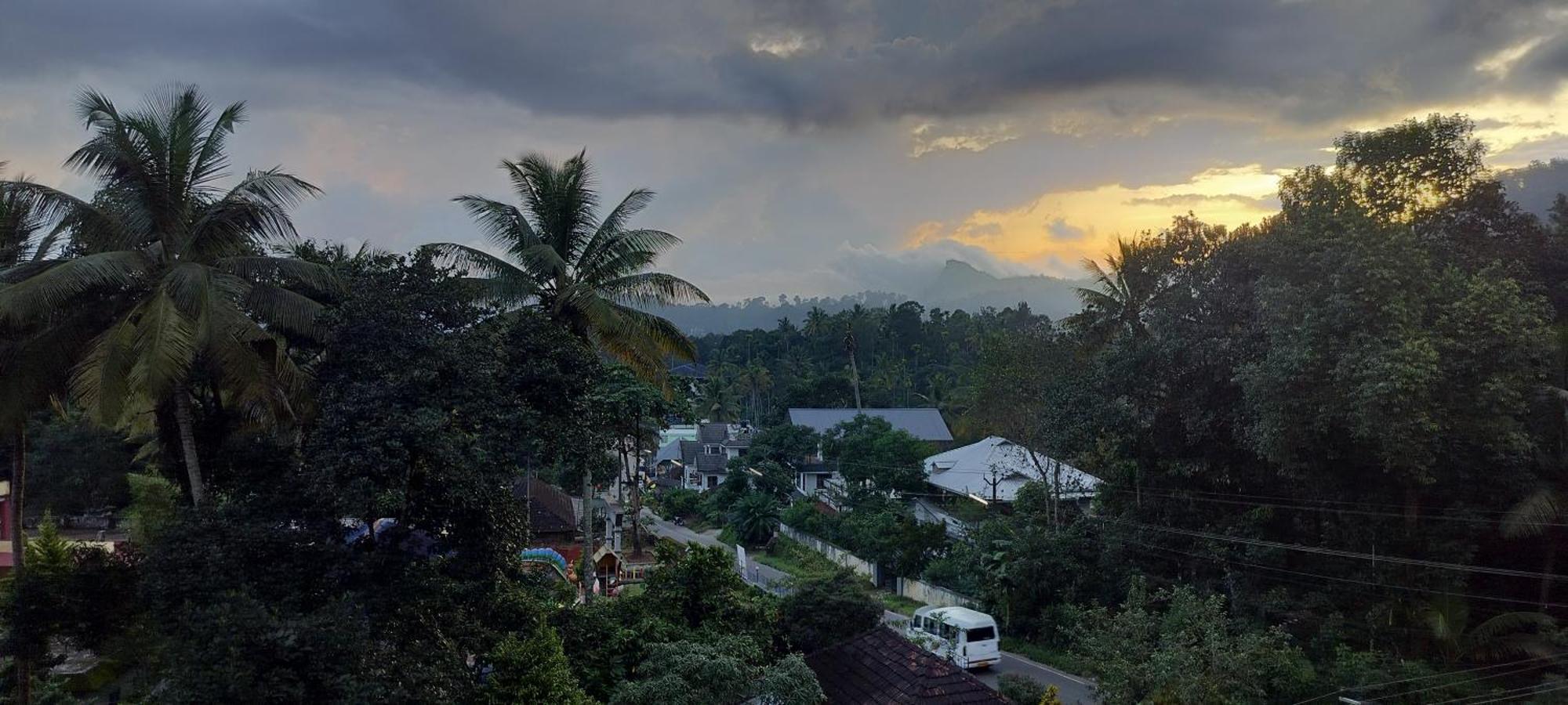 Himadri Munnar Holidays Exterior foto